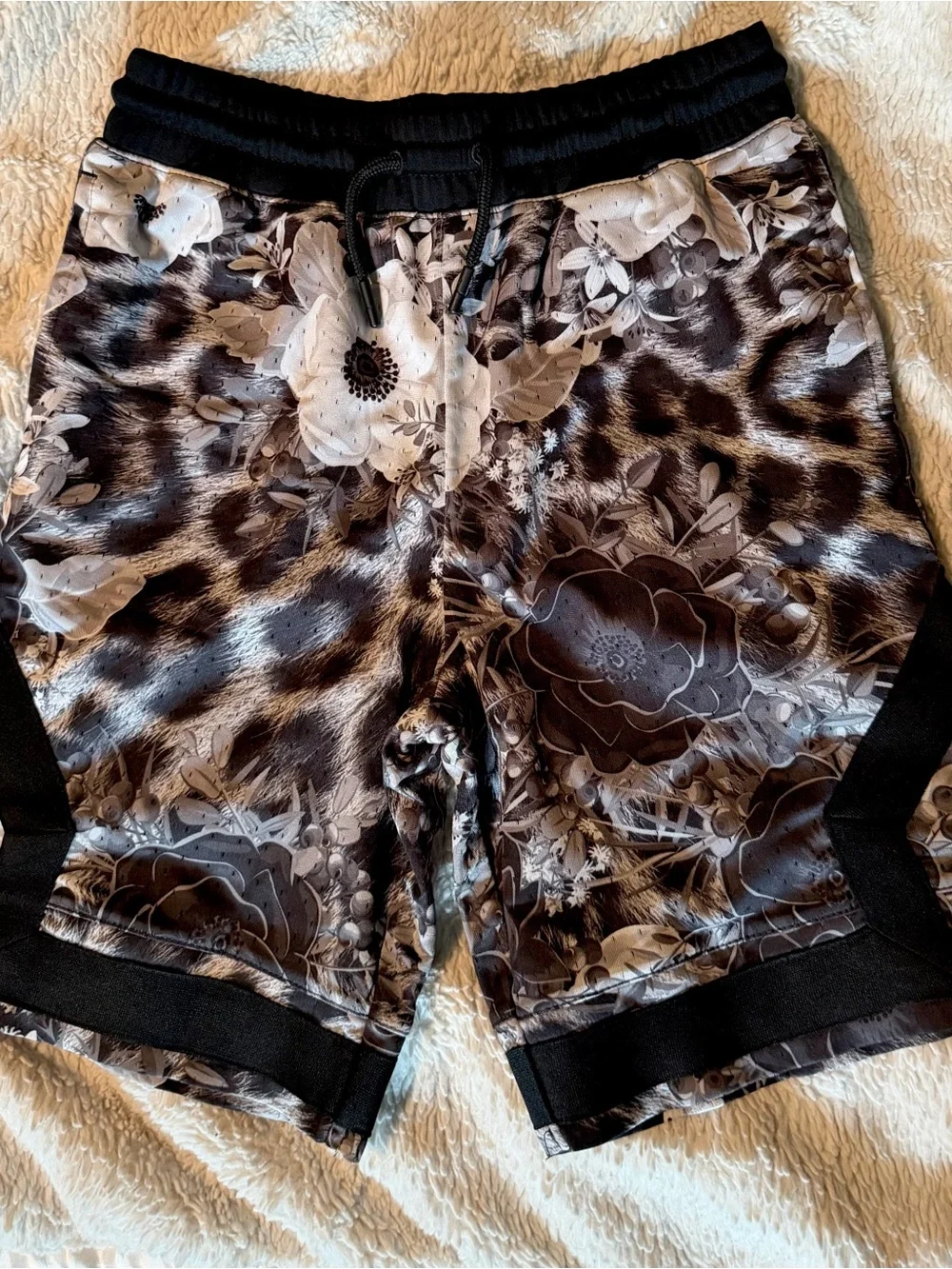 Jordan Black Floral Shorts, Youth Large